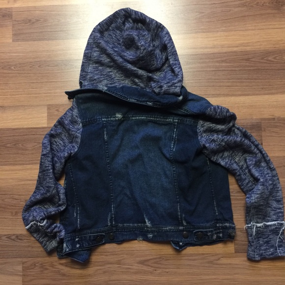 Free People denim jacket with removable hood - Picture 3 of 5